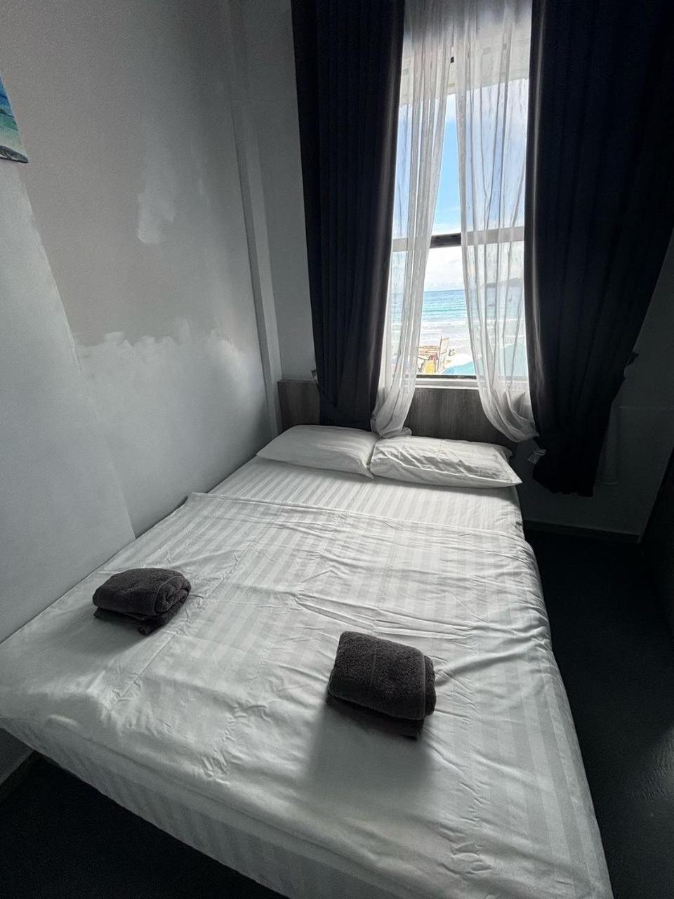 The Room Inn - Pasir Panjang كامبونغ كوالا بيسوت المظهر الخارجي الصورة